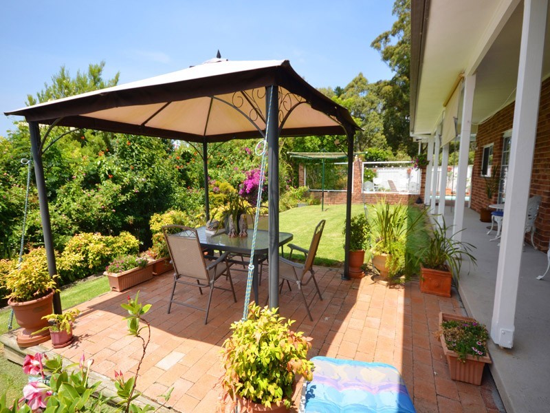 229 Hillside Road, Avoca Beach NSW 2251