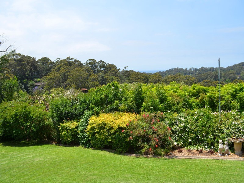 229 Hillside Road, Avoca Beach NSW 2251
