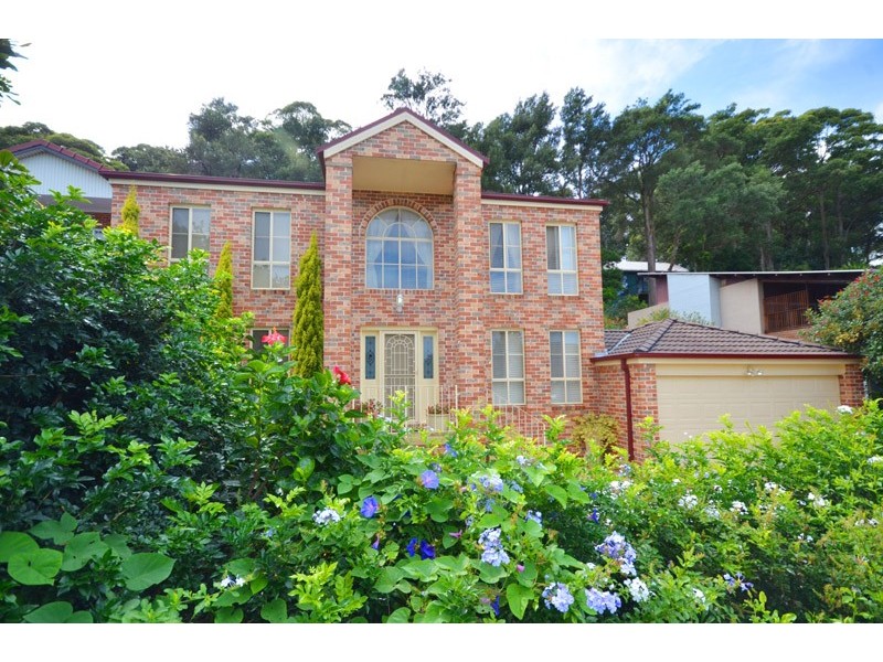 102a The Round Drive, Avoca Beach NSW 2251