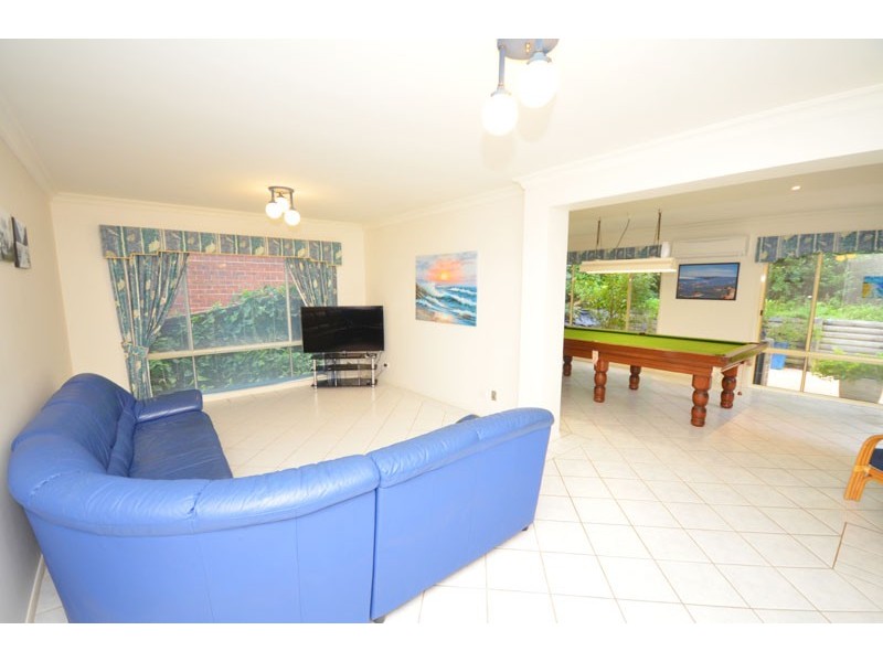 102a The Round Drive, Avoca Beach NSW 2251