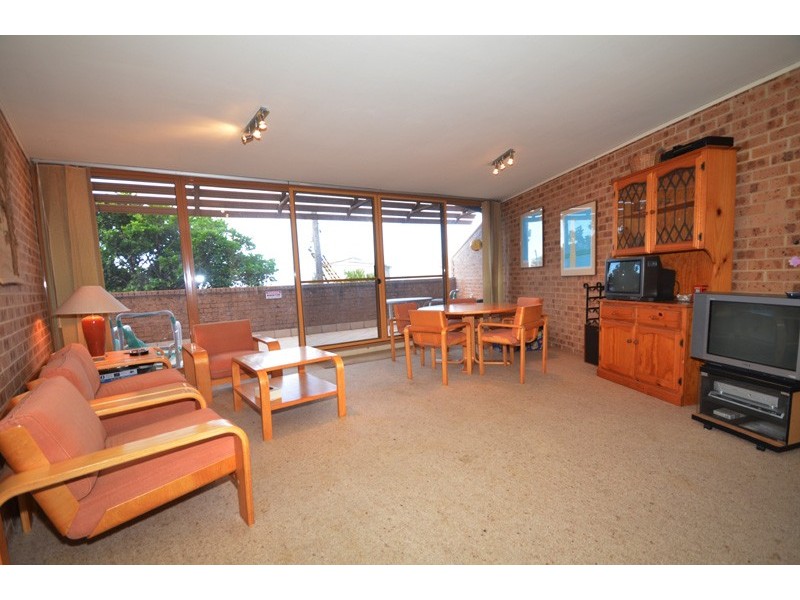 1/170 Avoca Drive, Avoca Beach NSW 2251