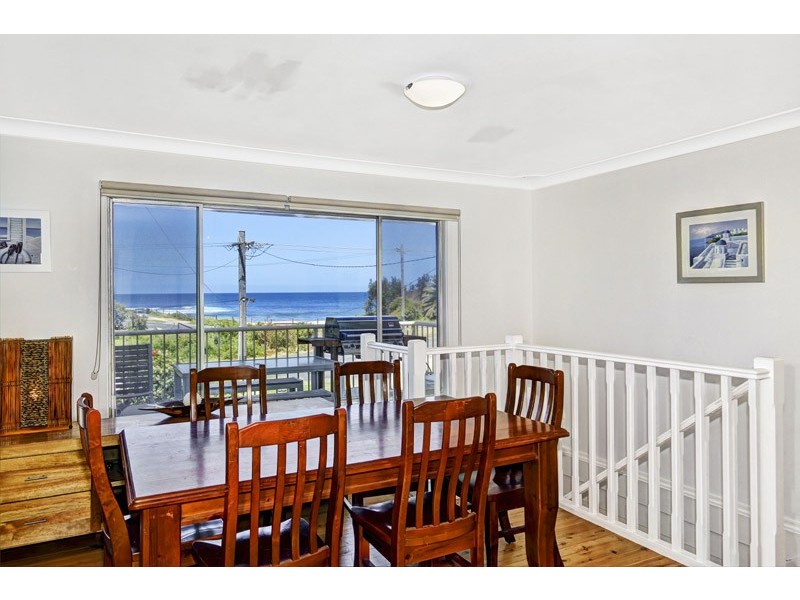 123 Del Rio Drive, Copacabana NSW 2251