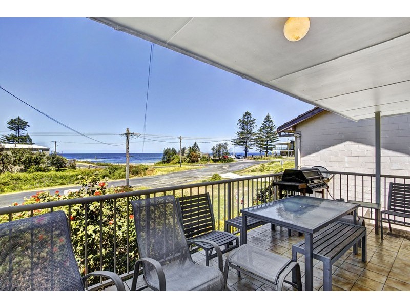123 Del Rio Drive, Copacabana NSW 2251