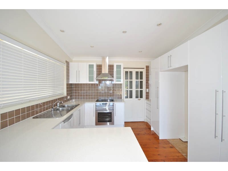 23 Fiesta Crescent, Copacabana NSW 2251