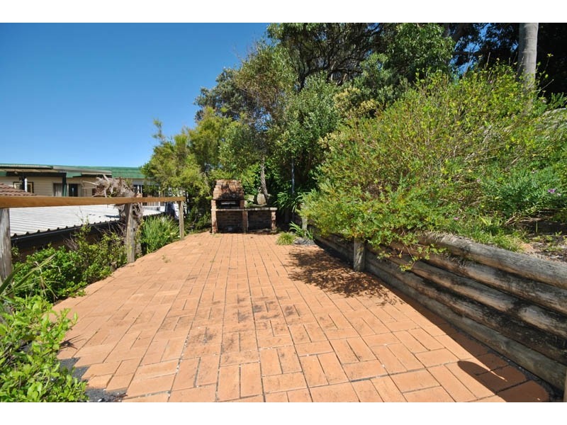23 Fiesta Crescent, Copacabana NSW 2251