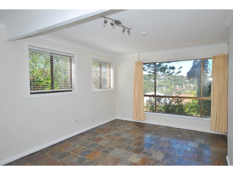 23 Fiesta Crescent, Copacabana NSW 2251