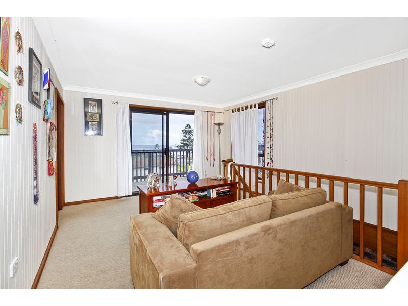 84 Copacabana Drive, Copacabana NSW 2251