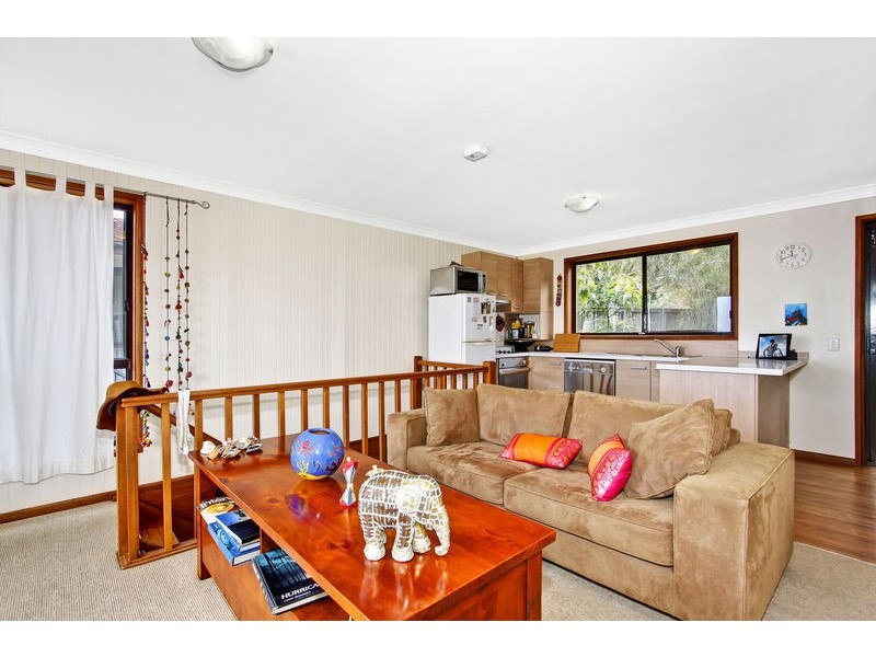 84 Copacabana Drive, Copacabana NSW 2251