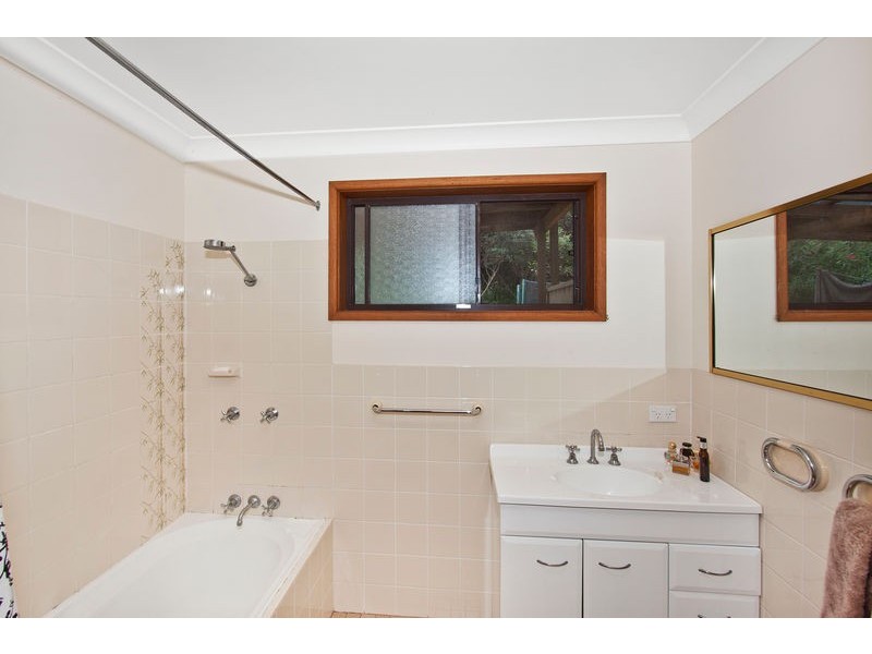 84 Copacabana Drive, Copacabana NSW 2251