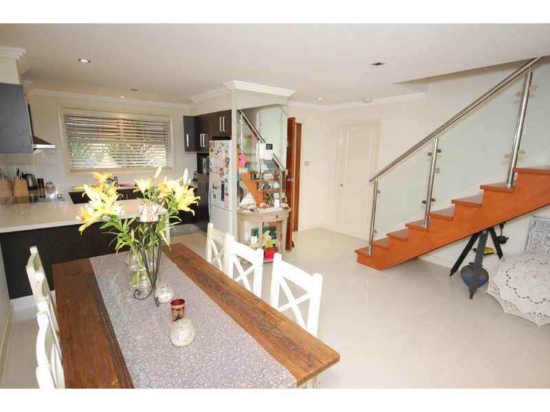 2/201 The Round Drive, Avoca Beach NSW 2251