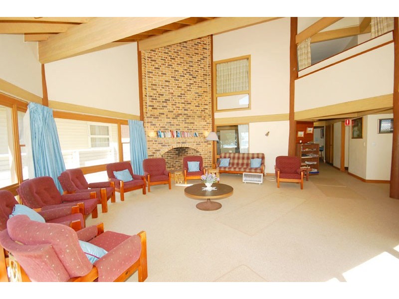 135 Avoca Drive, Avoca Beach NSW 2251