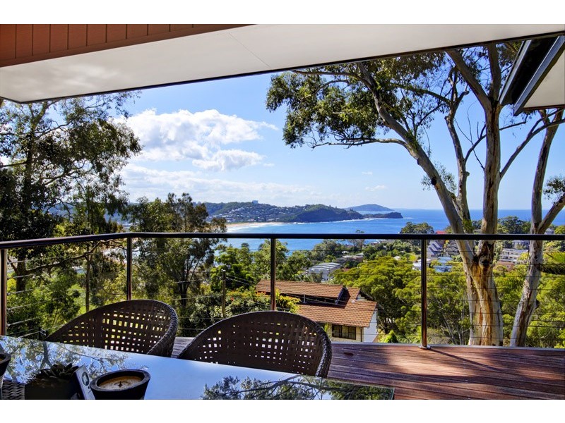 19 Fairscene Crescent, Avoca Beach NSW 2251