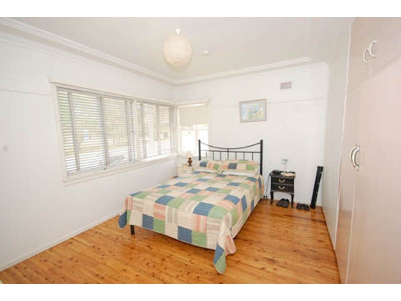 350 The Round Drive, Avoca Beach NSW 2251