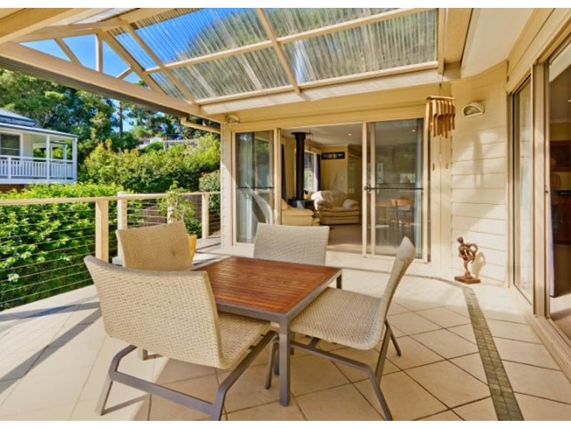 17 Reynolds Road, Avoca Beach NSW 2251