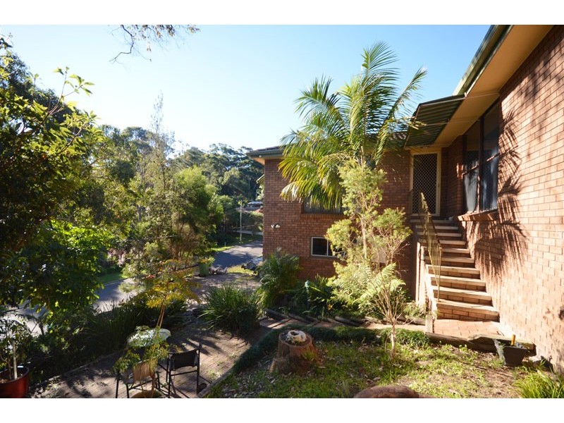 9 Plantation Place, Avoca Beach NSW 2251