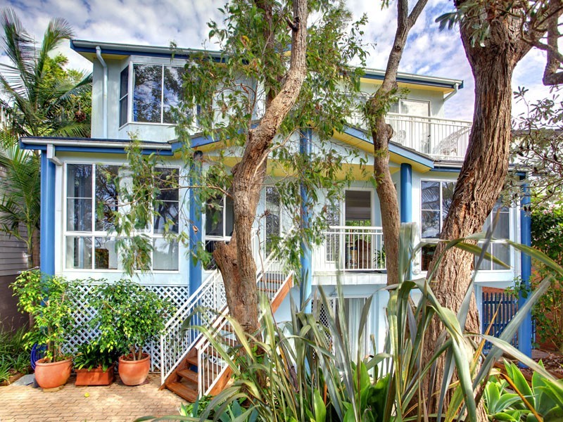 18 Warren Avenue, Avoca Beach NSW 2251