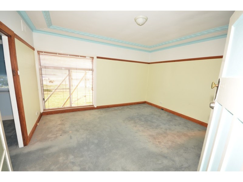 87 Avoca Drive, Avoca Beach NSW 2251