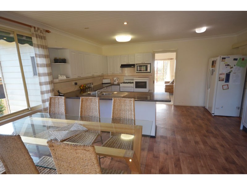 115 Cape Three Points Rd, Avoca Beach NSW 2251