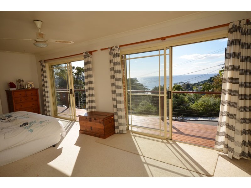 115 Cape Three Points Rd, Avoca Beach NSW 2251