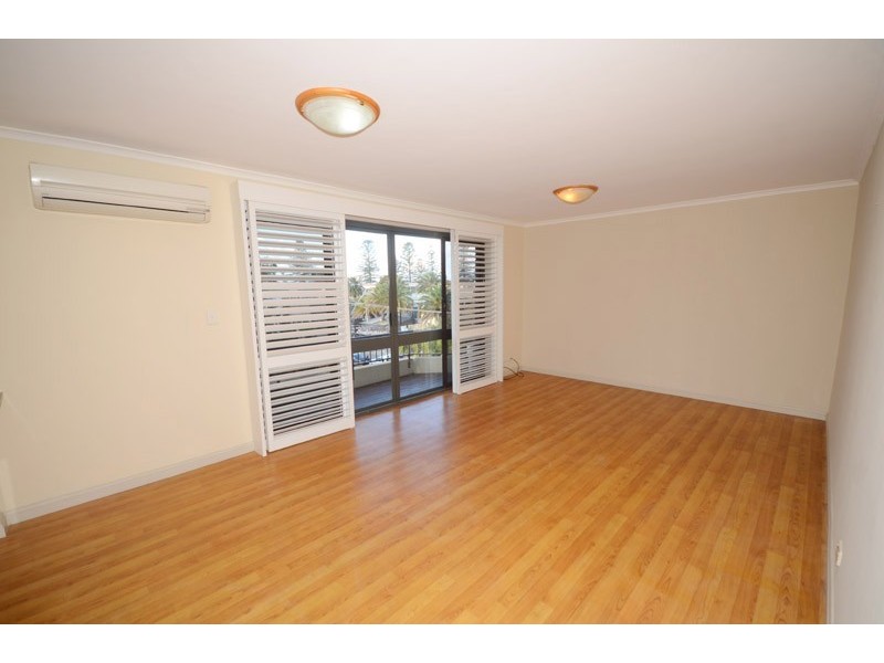 10/13 Campbell Crescent, Terrigal NSW 2260