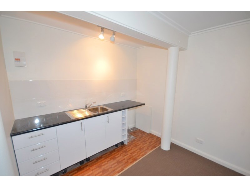 9 Francis Road, North Avoca NSW 2260