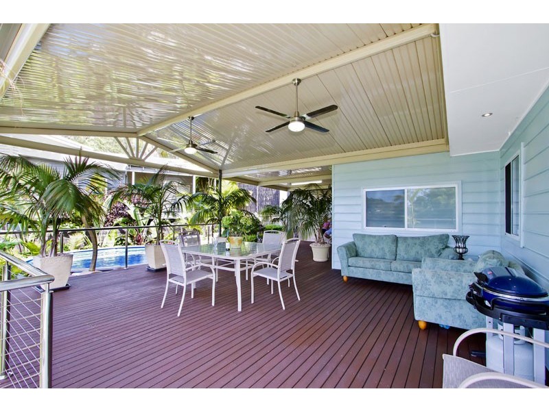 38 Fairscene Crescent, Avoca Beach NSW 2251