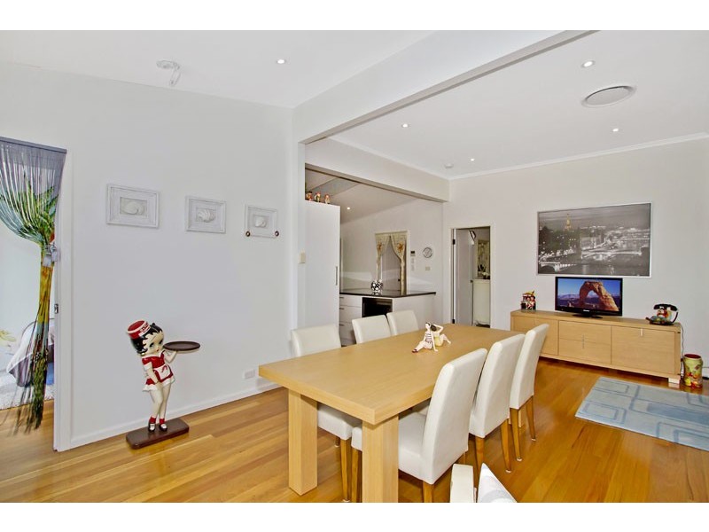 38 Fairscene Crescent, Avoca Beach NSW 2251