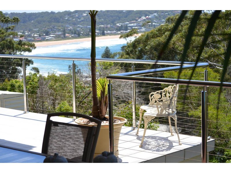 38 Fairscene Crescent, Avoca Beach NSW 2251