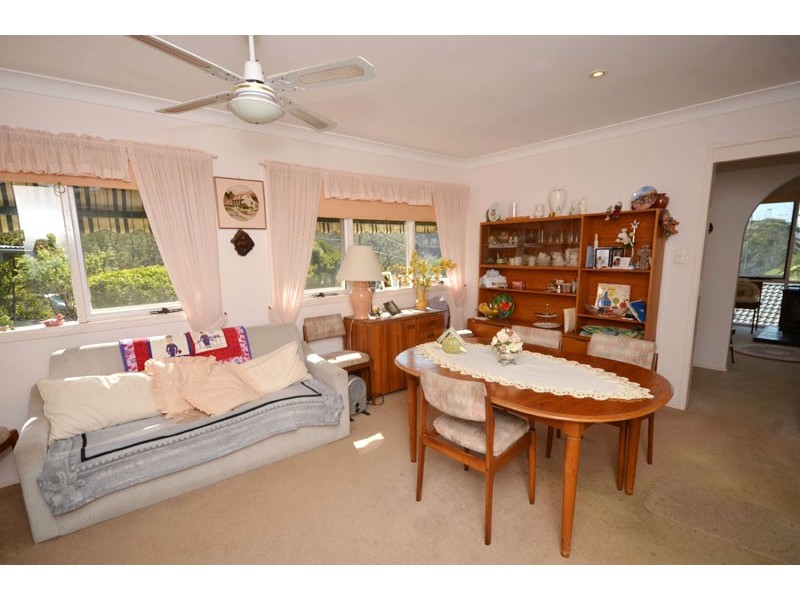 12 Fitzgibbon Close, Avoca Beach NSW 2251