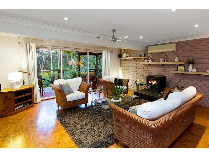 16 Matong Lane, Avoca Beach NSW 2251