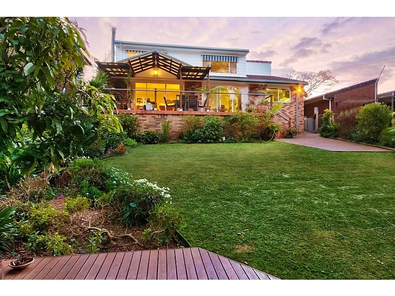 16 Matong Lane, Avoca Beach NSW 2251