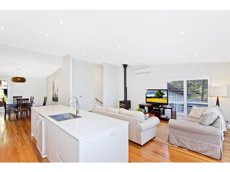 15 Baronga Road, Avoca Beach NSW 2251