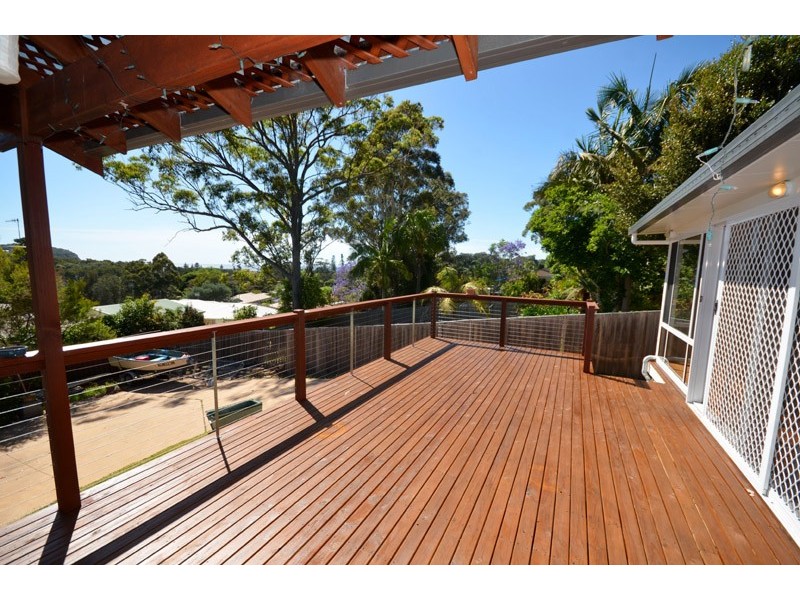73 Hillside Road, Avoca Beach NSW 2251