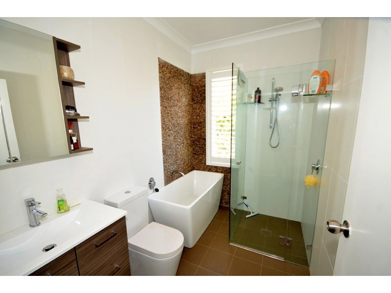 73 Hillside Road, Avoca Beach NSW 2251