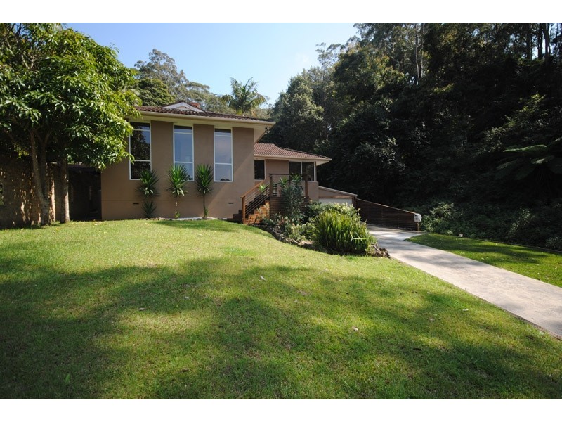 240 The Round Drive, Avoca Beach NSW 2251