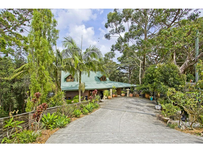 83 Cape Three Points Rd, Avoca Beach NSW 2251