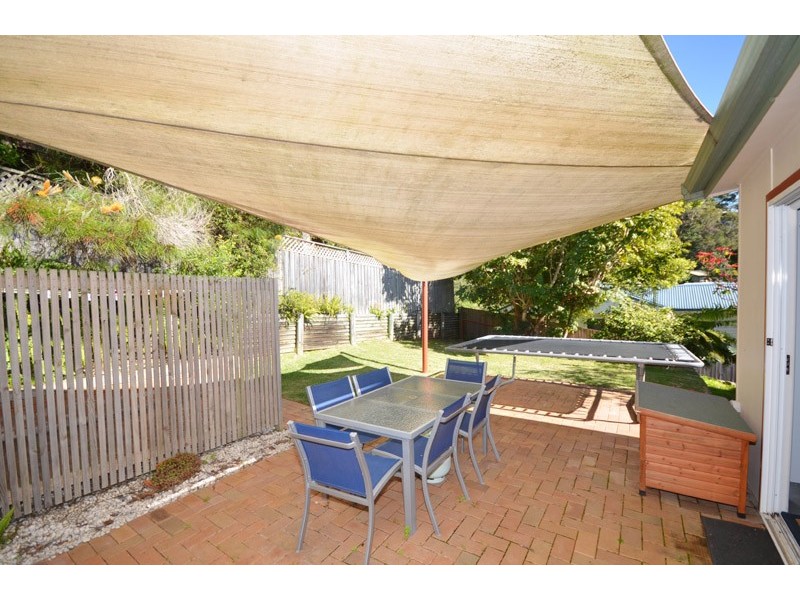 72a Avoca Dr, Avoca Beach NSW 2251