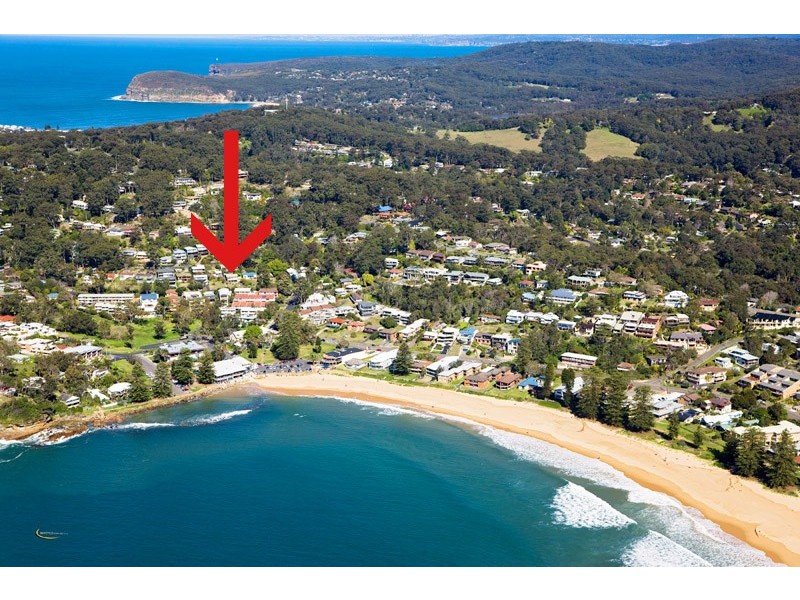 72a Avoca Dr, Avoca Beach NSW 2251
