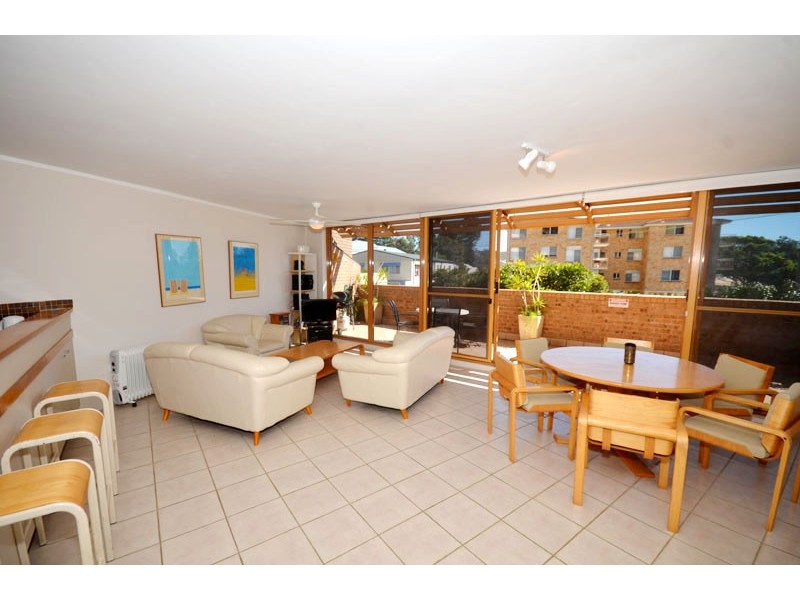 3/170 Avoca Dr, Avoca Beach NSW 2251