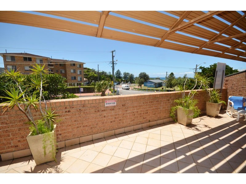 3/170 Avoca Dr, Avoca Beach NSW 2251