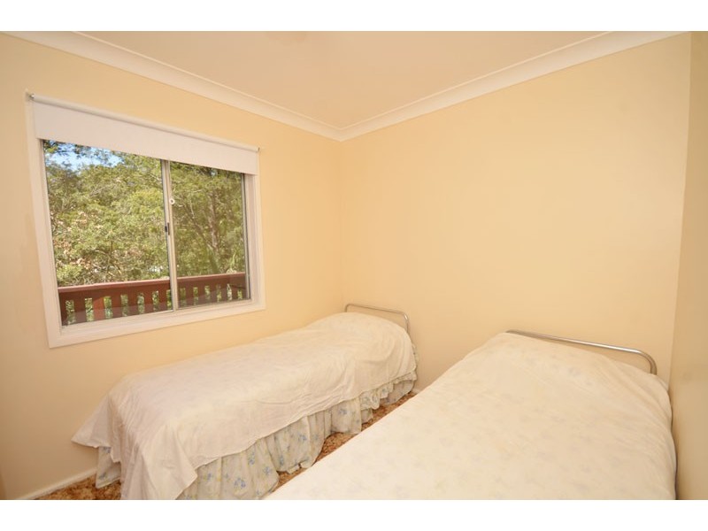 25 Gill Avenue, Avoca Beach NSW 2251