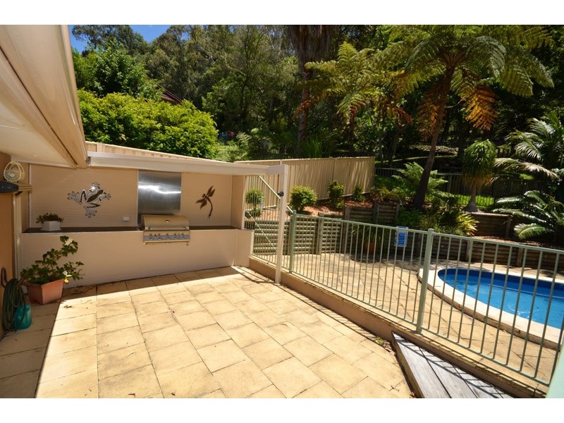240 The Round Drive, Avoca Beach NSW 2251