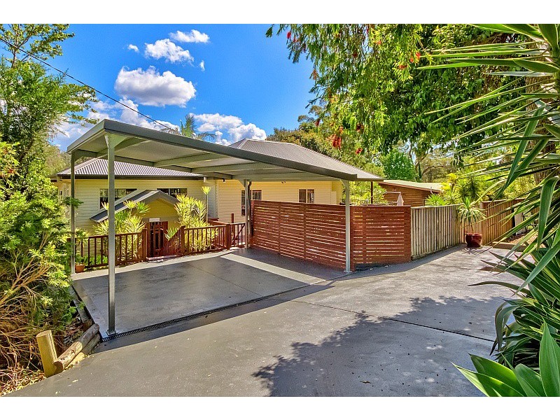 39 Hillside Road, Avoca Beach NSW 2251