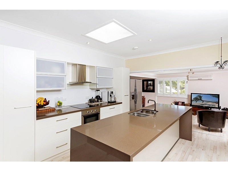 39 Hillside Road, Avoca Beach NSW 2251