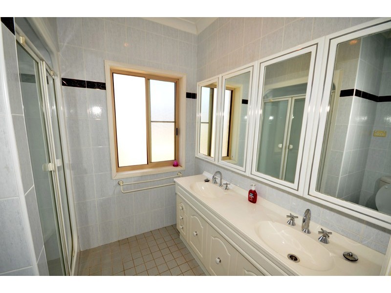 180 Del Monte Place, Copacabana NSW 2251