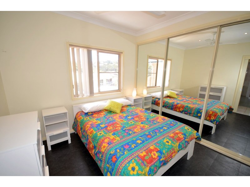 180 Del Monte Place, Copacabana NSW 2251