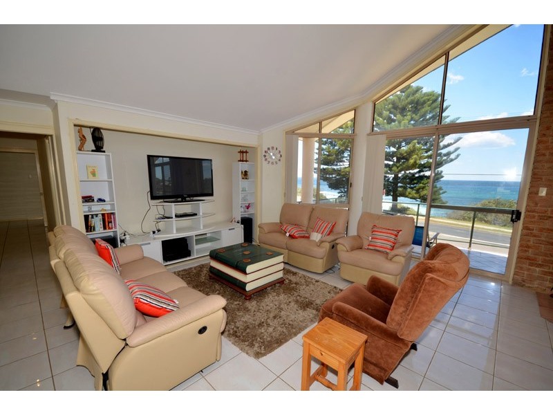 180 Del Monte Place, Copacabana NSW 2251