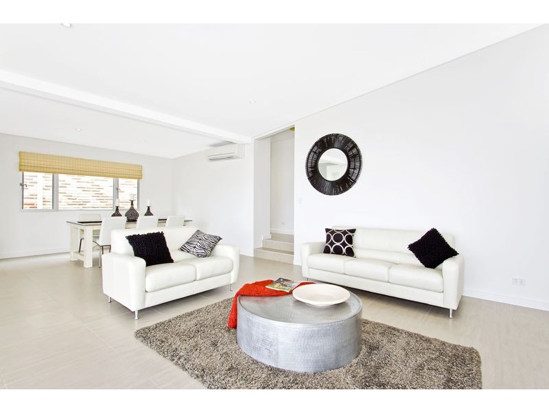 106 Avoca Drive, Avoca Beach NSW 2251