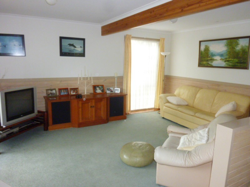 78 Del Mar Drive, Copacabana NSW 2251