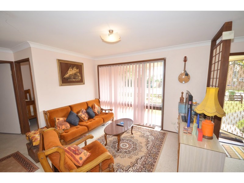 172 The Round Dr, Avoca Beach NSW 2251